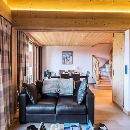 Apartment For 8 People *